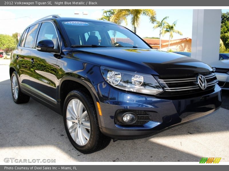 Night Blue Metallic / Black 2012 Volkswagen Tiguan SE