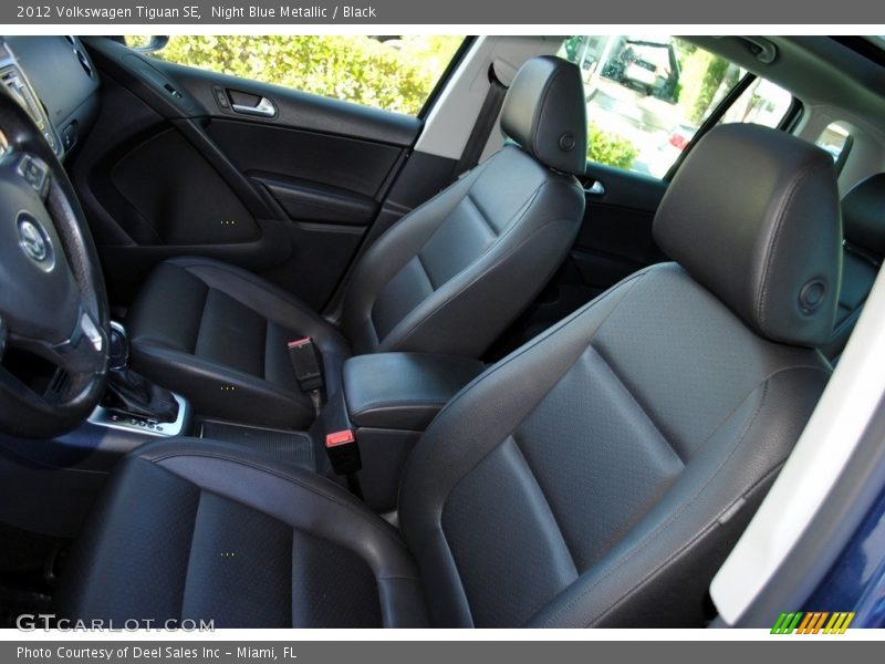 Night Blue Metallic / Black 2012 Volkswagen Tiguan SE
