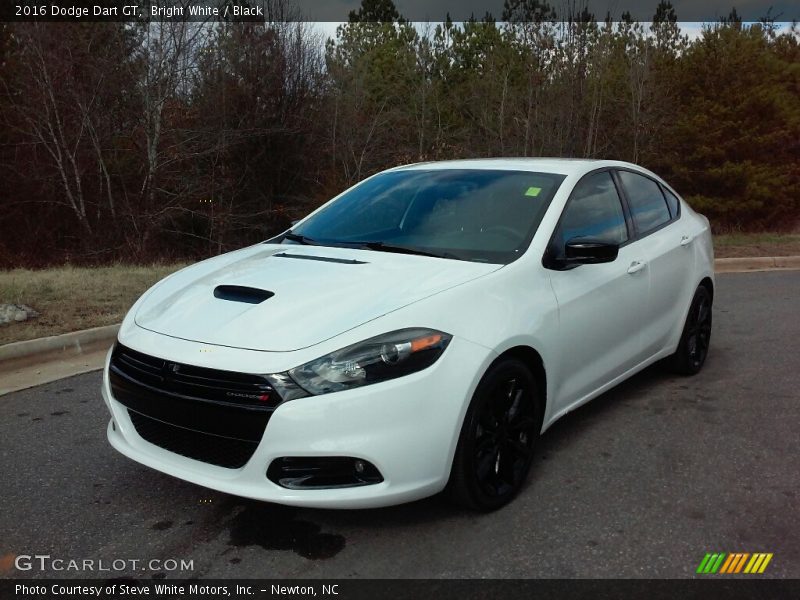 Bright White / Black 2016 Dodge Dart GT