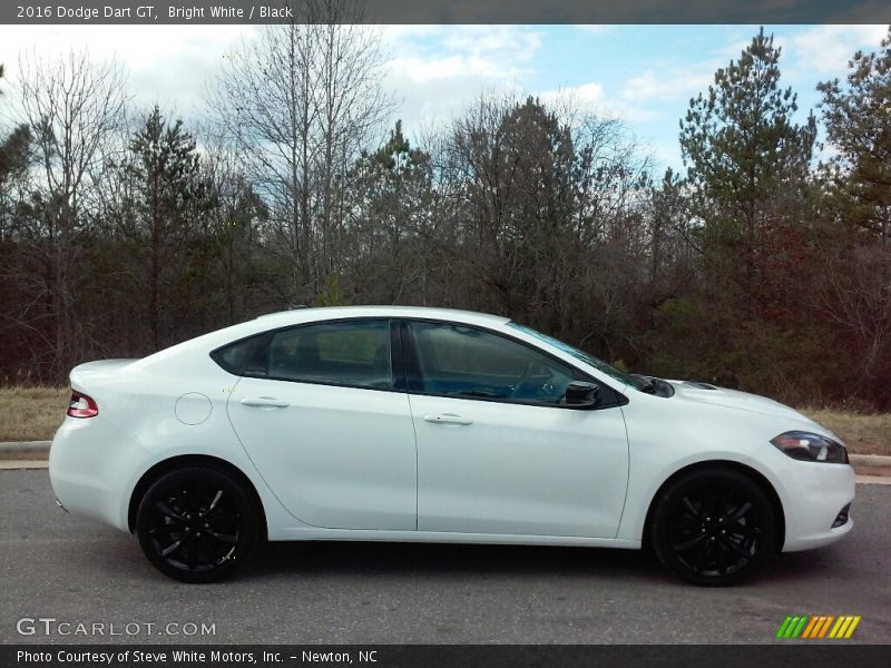 Bright White / Black 2016 Dodge Dart GT