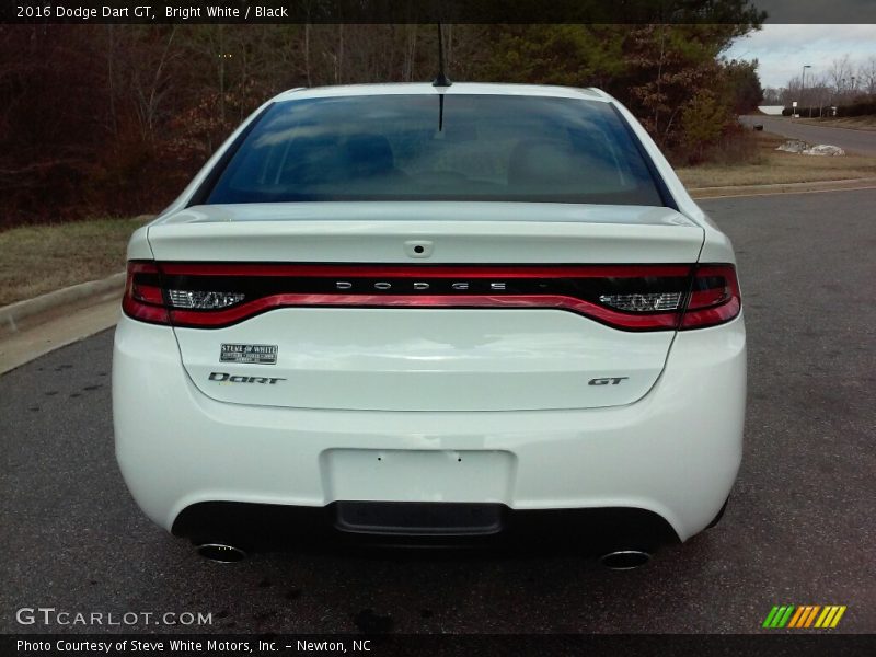 Bright White / Black 2016 Dodge Dart GT