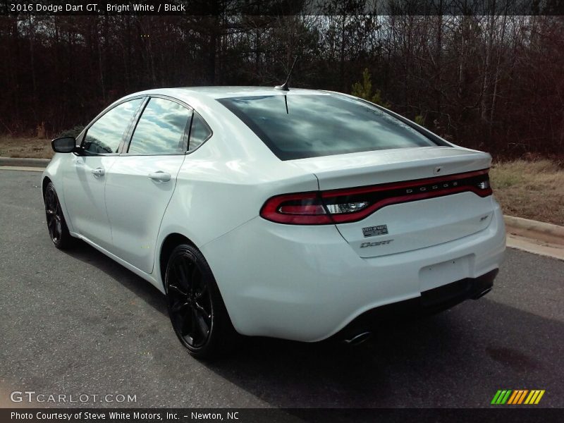 Bright White / Black 2016 Dodge Dart GT
