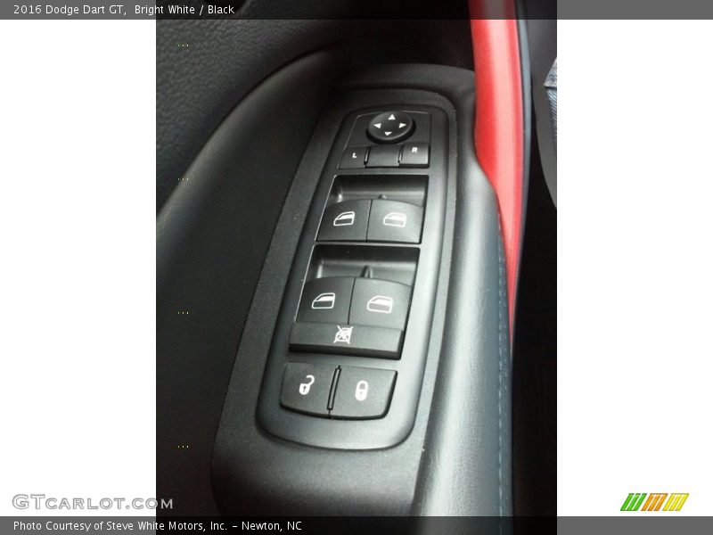 Bright White / Black 2016 Dodge Dart GT