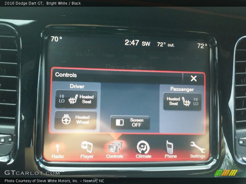 Bright White / Black 2016 Dodge Dart GT