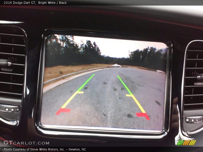 Bright White / Black 2016 Dodge Dart GT