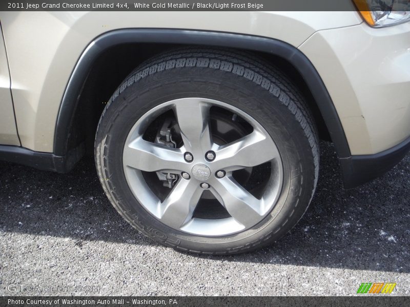 White Gold Metallic / Black/Light Frost Beige 2011 Jeep Grand Cherokee Limited 4x4