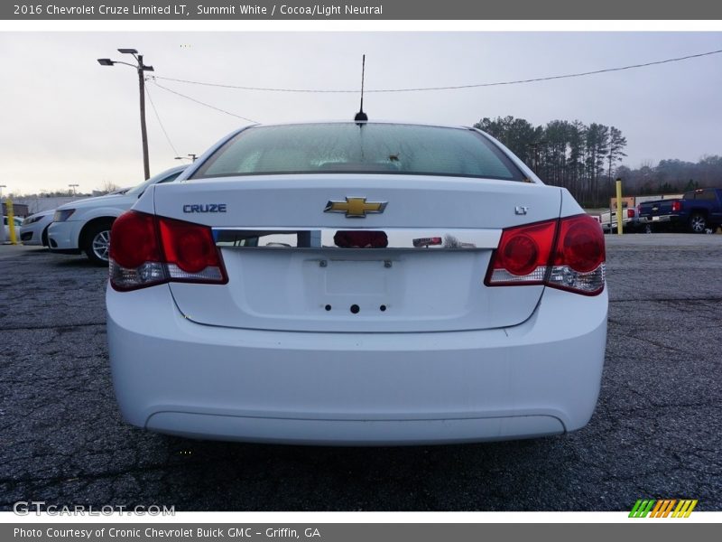 Summit White / Cocoa/Light Neutral 2016 Chevrolet Cruze Limited LT