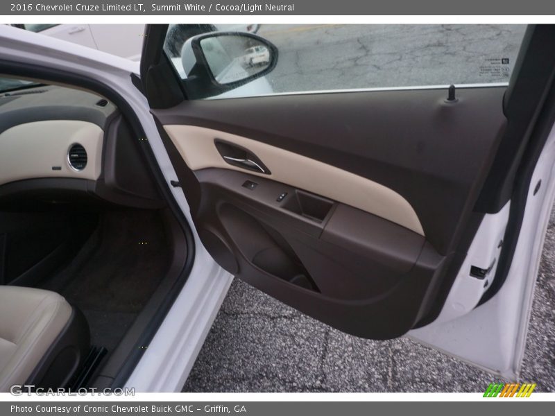 Summit White / Cocoa/Light Neutral 2016 Chevrolet Cruze Limited LT