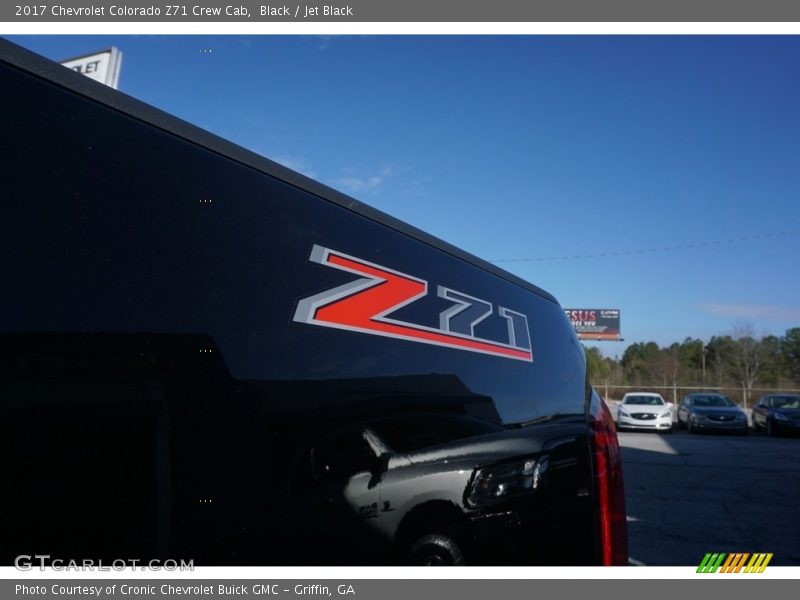 Black / Jet Black 2017 Chevrolet Colorado Z71 Crew Cab