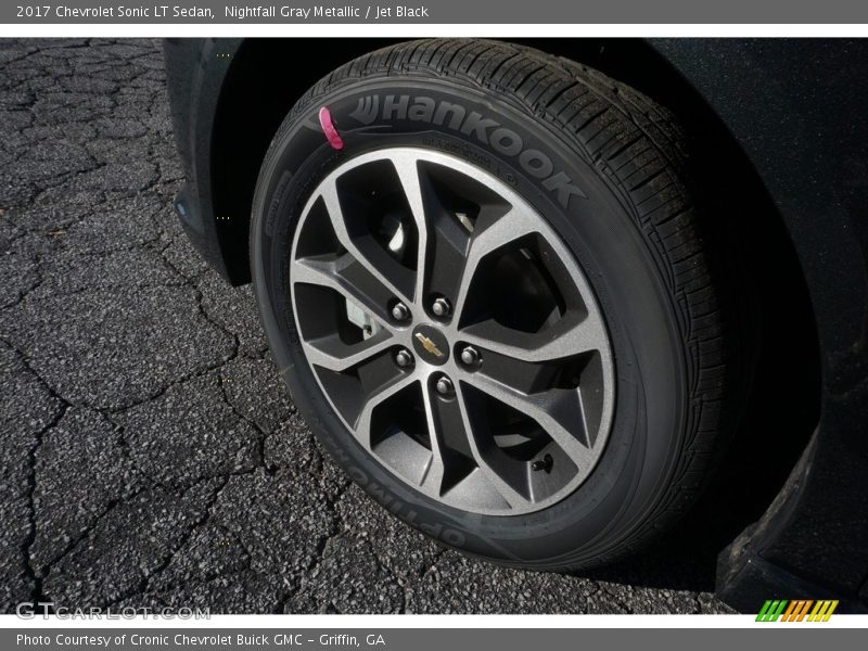 Nightfall Gray Metallic / Jet Black 2017 Chevrolet Sonic LT Sedan