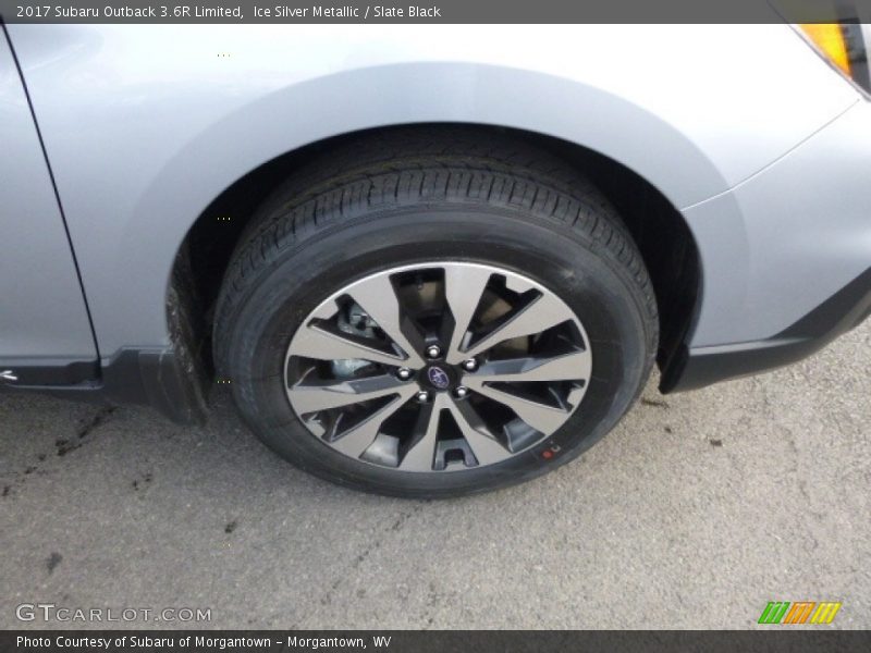Ice Silver Metallic / Slate Black 2017 Subaru Outback 3.6R Limited
