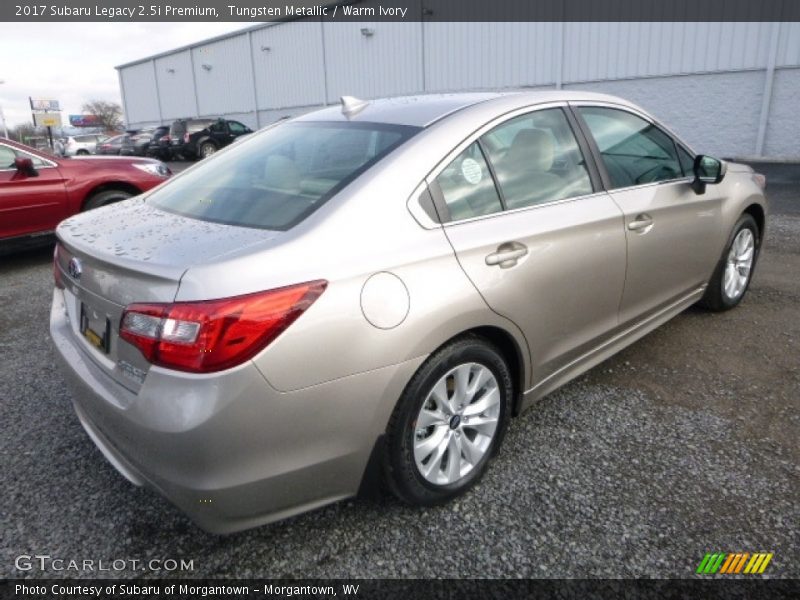 Tungsten Metallic / Warm Ivory 2017 Subaru Legacy 2.5i Premium