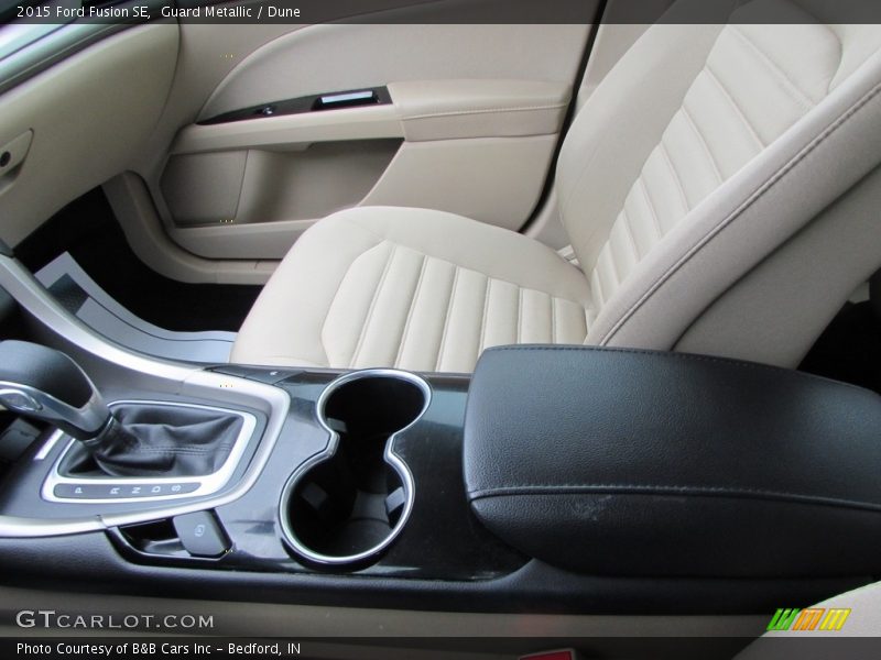Guard Metallic / Dune 2015 Ford Fusion SE
