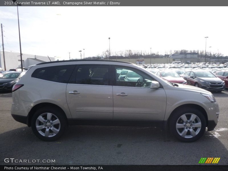 Champagne Silver Metallic / Ebony 2017 Chevrolet Traverse LT AWD