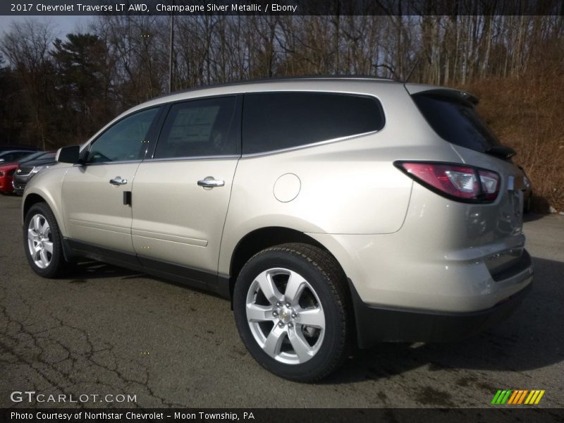 Champagne Silver Metallic / Ebony 2017 Chevrolet Traverse LT AWD