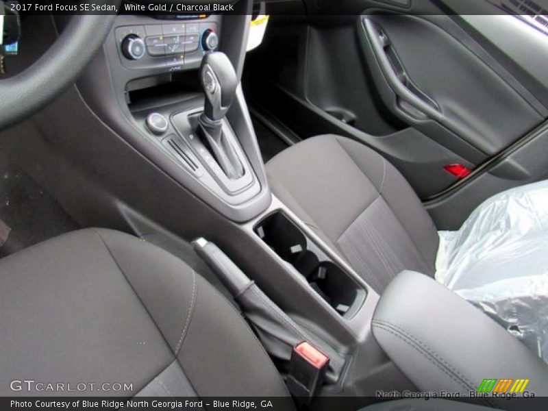 White Gold / Charcoal Black 2017 Ford Focus SE Sedan