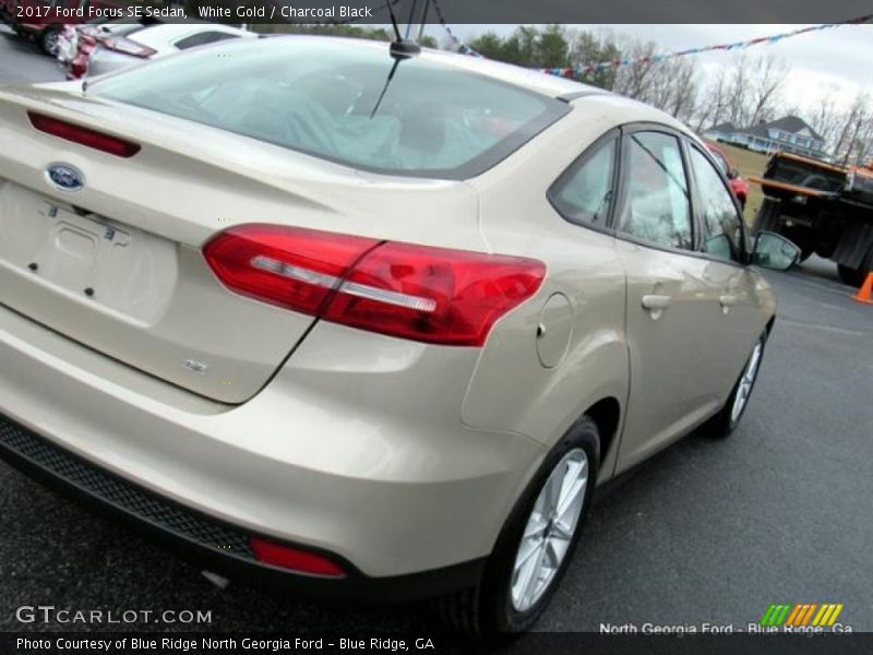 White Gold / Charcoal Black 2017 Ford Focus SE Sedan