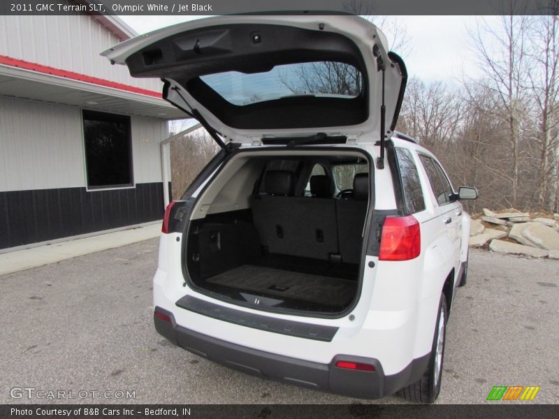 Olympic White / Jet Black 2011 GMC Terrain SLT