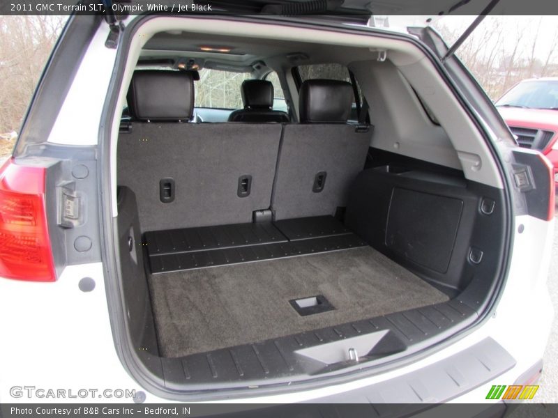 Olympic White / Jet Black 2011 GMC Terrain SLT