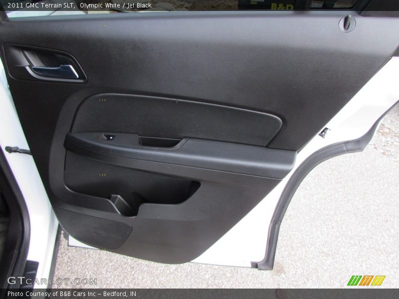 Olympic White / Jet Black 2011 GMC Terrain SLT