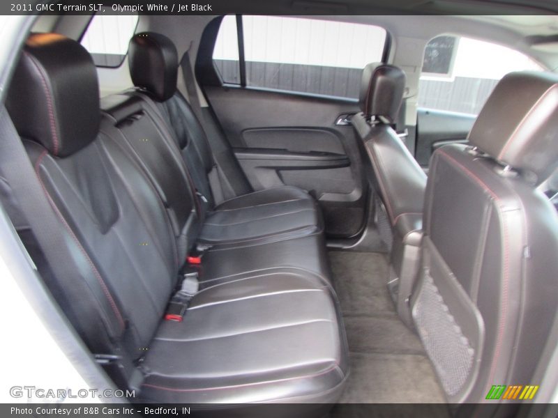 Olympic White / Jet Black 2011 GMC Terrain SLT