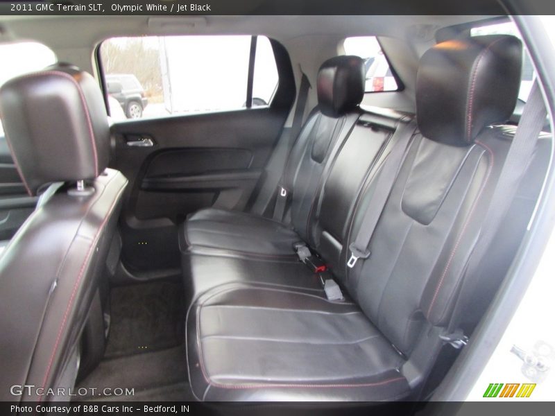 Olympic White / Jet Black 2011 GMC Terrain SLT