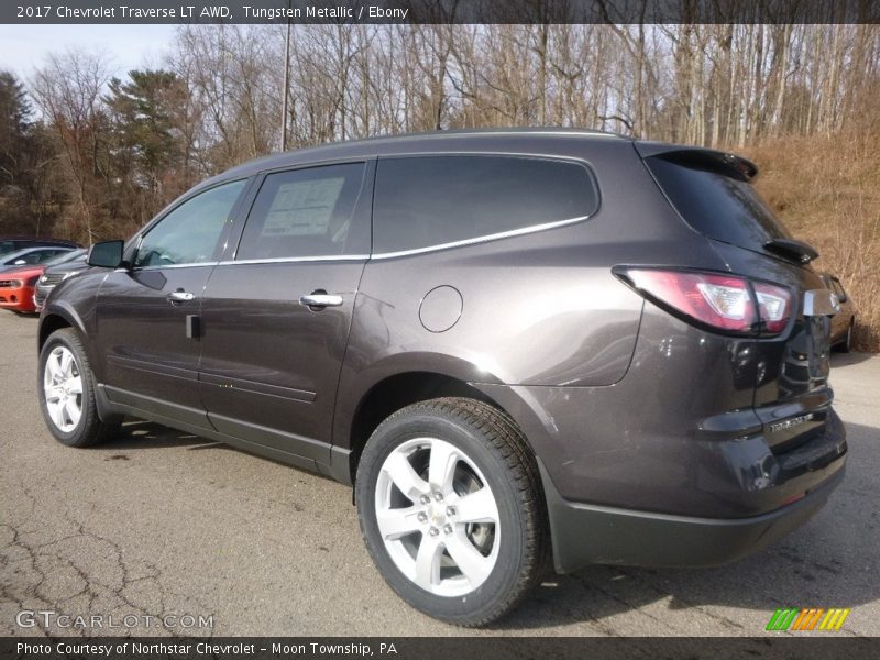 Tungsten Metallic / Ebony 2017 Chevrolet Traverse LT AWD