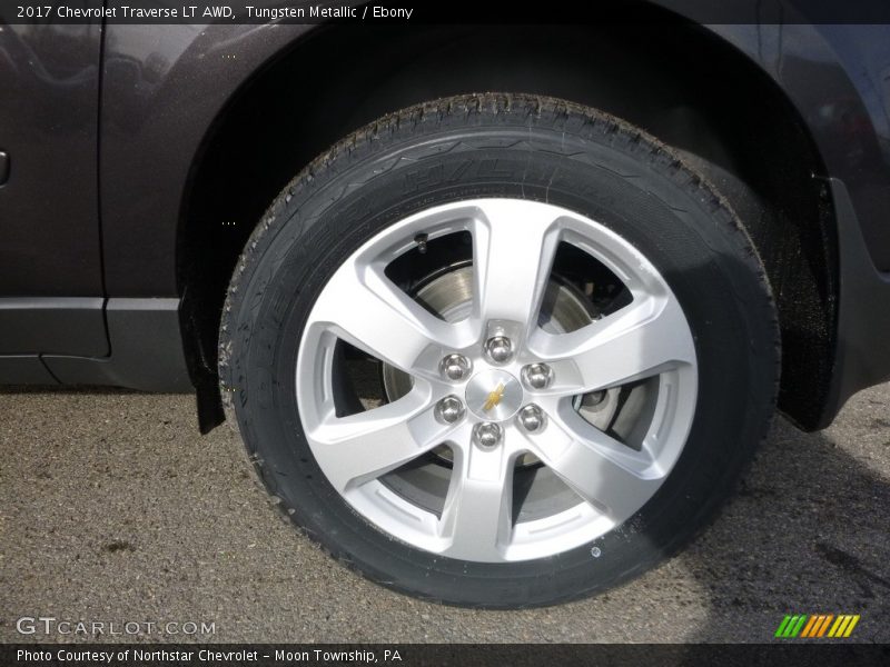 Tungsten Metallic / Ebony 2017 Chevrolet Traverse LT AWD
