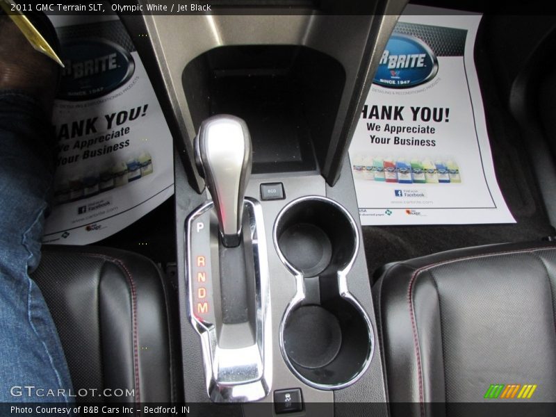 Olympic White / Jet Black 2011 GMC Terrain SLT