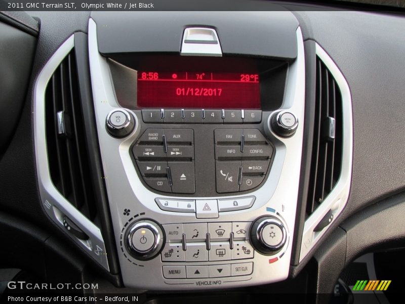 Olympic White / Jet Black 2011 GMC Terrain SLT
