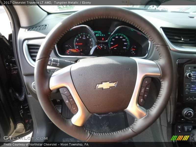 Tungsten Metallic / Ebony 2017 Chevrolet Traverse LT AWD