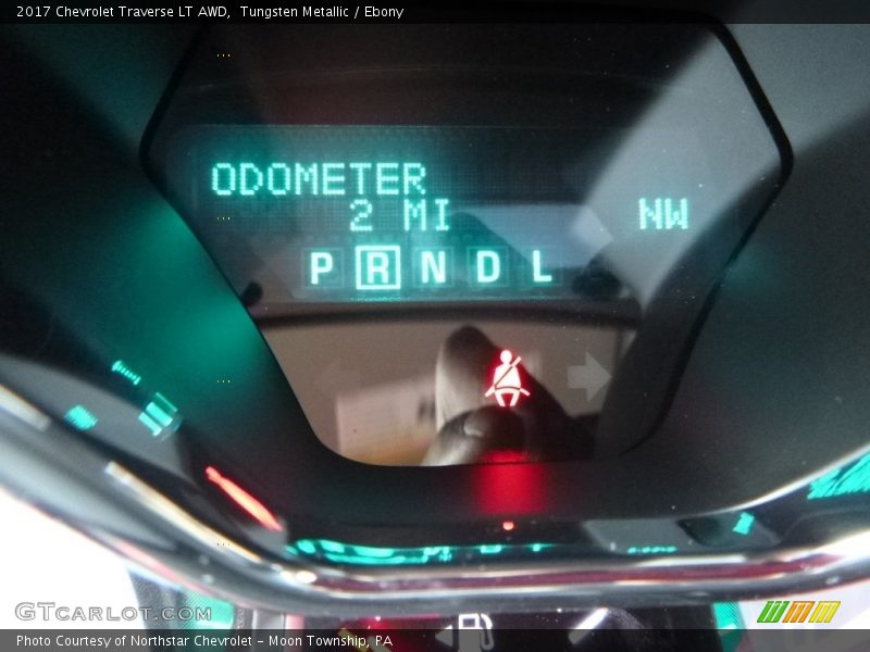 Tungsten Metallic / Ebony 2017 Chevrolet Traverse LT AWD