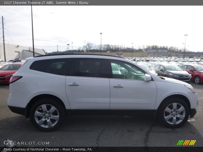 Summit White / Ebony 2017 Chevrolet Traverse LT AWD