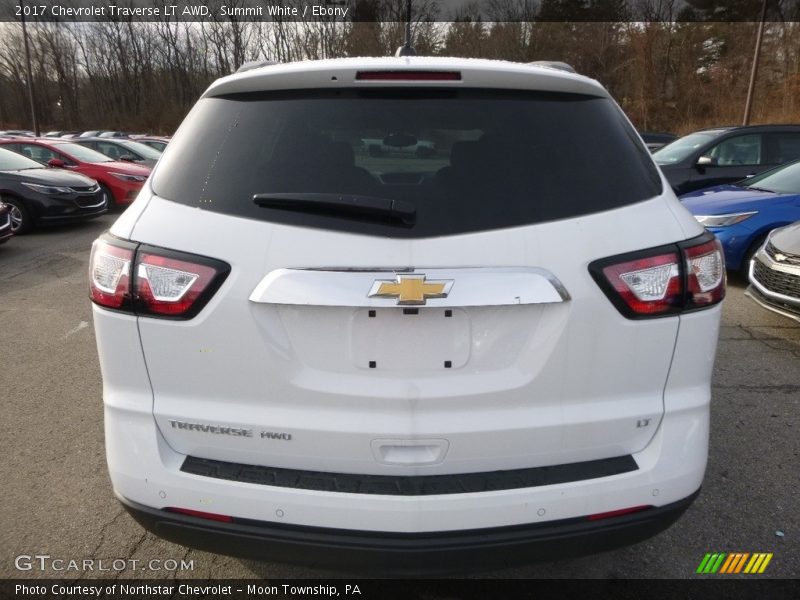 Summit White / Ebony 2017 Chevrolet Traverse LT AWD
