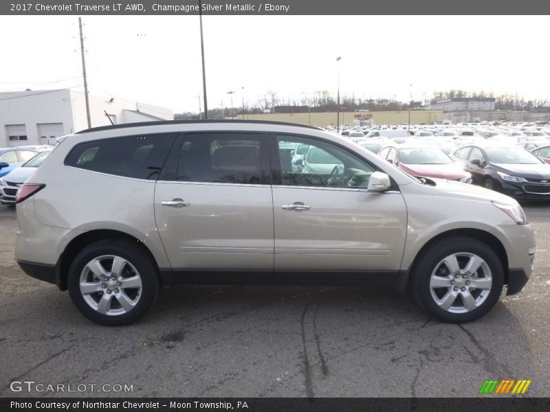 Champagne Silver Metallic / Ebony 2017 Chevrolet Traverse LT AWD