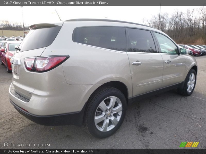 Champagne Silver Metallic / Ebony 2017 Chevrolet Traverse LT AWD