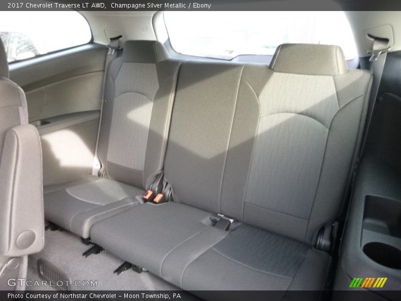 Champagne Silver Metallic / Ebony 2017 Chevrolet Traverse LT AWD