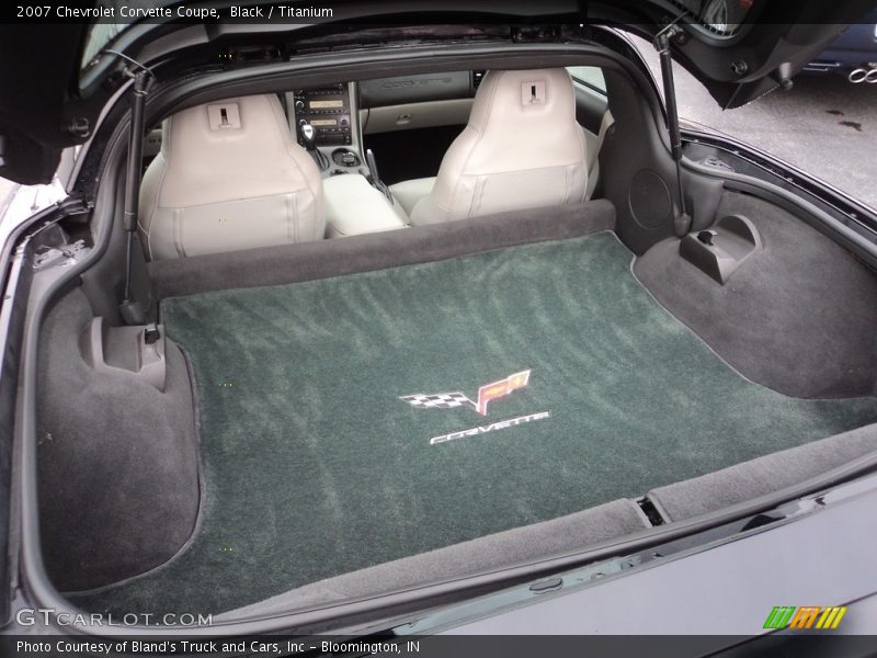 Black / Titanium 2007 Chevrolet Corvette Coupe