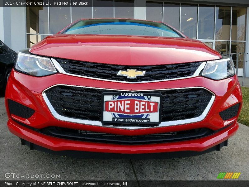 Red Hot / Jet Black 2017 Chevrolet Cruze LT