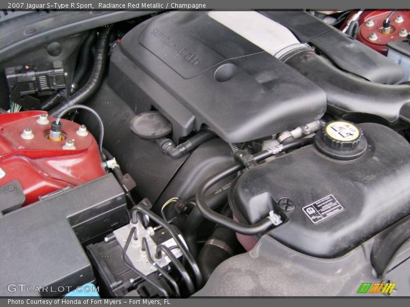  2007 S-Type R Sport Engine - 4.2L Supercharged DOHC 32V VVT V8