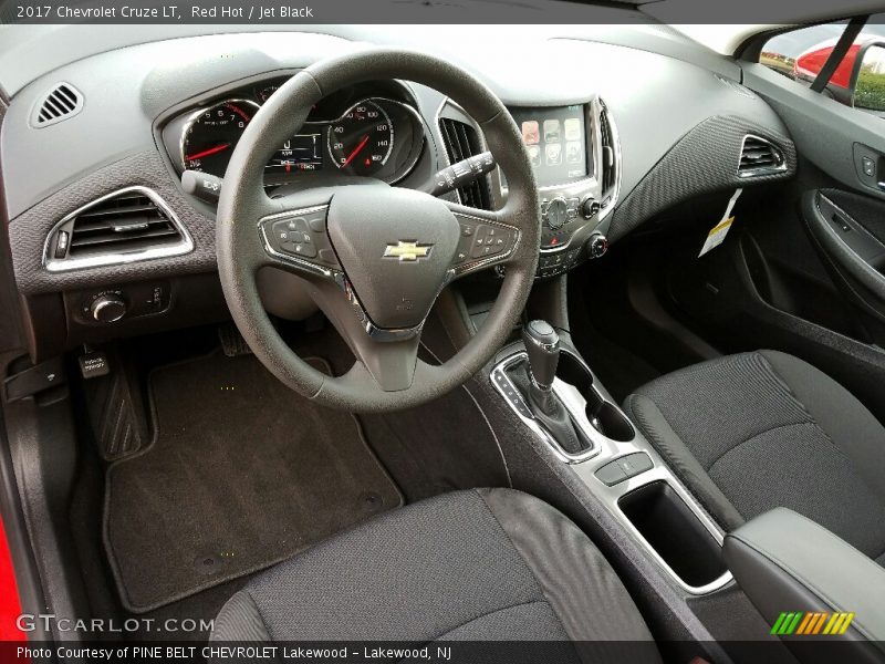 Red Hot / Jet Black 2017 Chevrolet Cruze LT