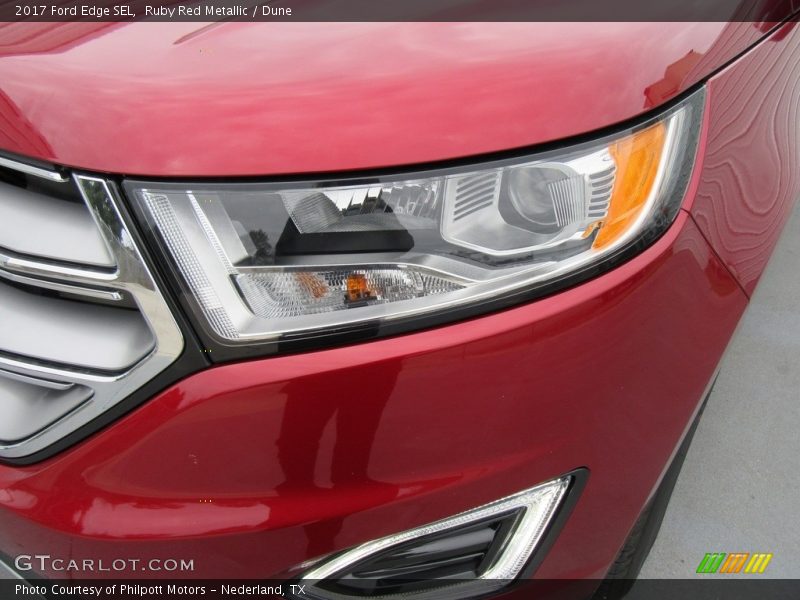 Ruby Red Metallic / Dune 2017 Ford Edge SEL