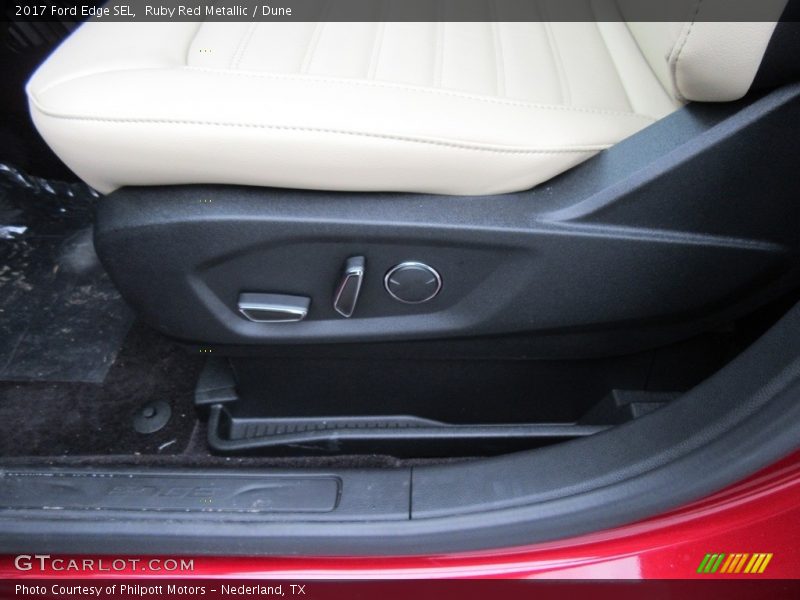 Ruby Red Metallic / Dune 2017 Ford Edge SEL