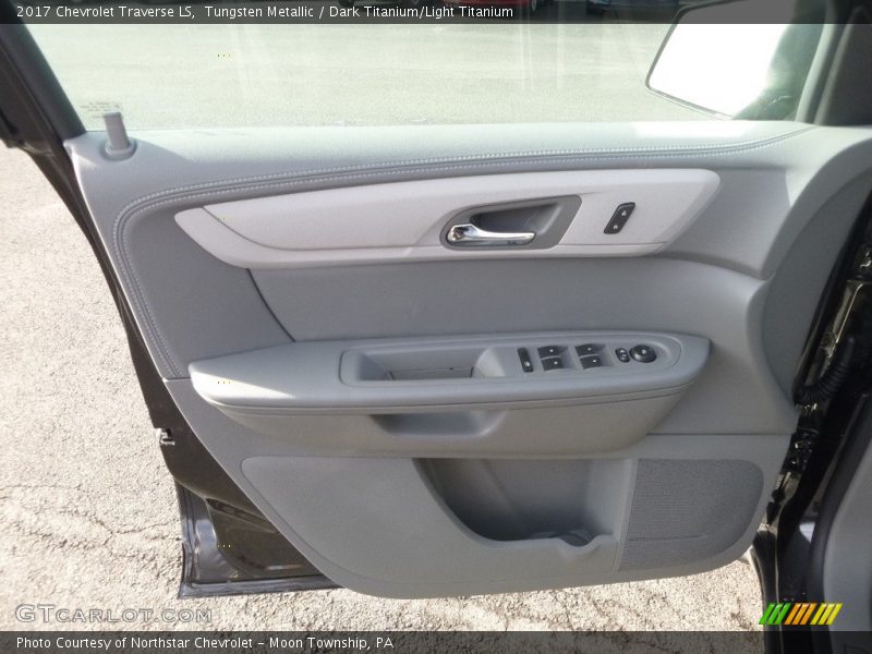 Tungsten Metallic / Dark Titanium/Light Titanium 2017 Chevrolet Traverse LS