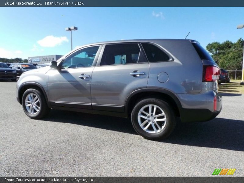 Titanium Silver / Black 2014 Kia Sorento LX