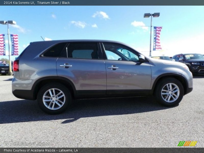 Titanium Silver / Black 2014 Kia Sorento LX
