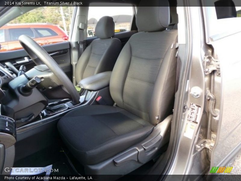 Titanium Silver / Black 2014 Kia Sorento LX