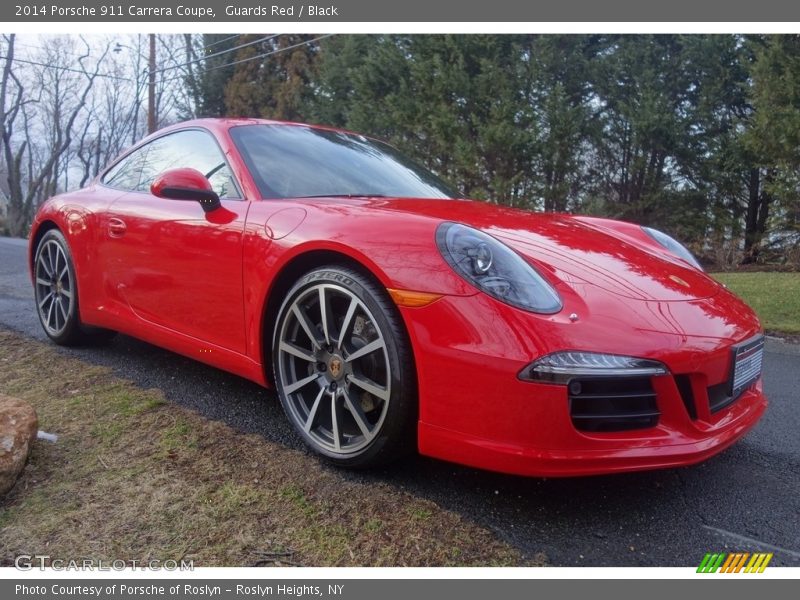 Front 3/4 View of 2014 911 Carrera Coupe