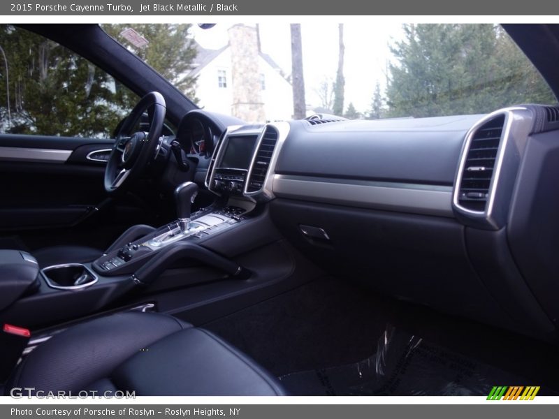 Jet Black Metallic / Black 2015 Porsche Cayenne Turbo