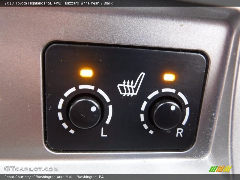 Blizzard White Pearl / Black 2013 Toyota Highlander SE 4WD